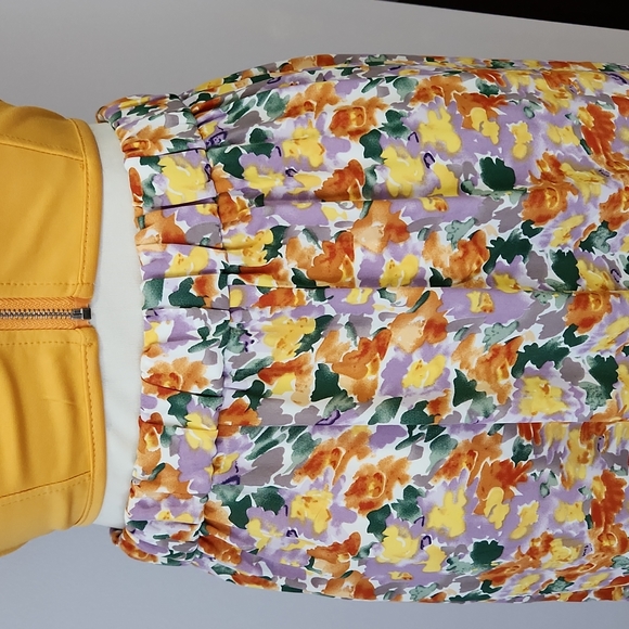 SOLD - Floral midi skirt - Picture 3 of 3